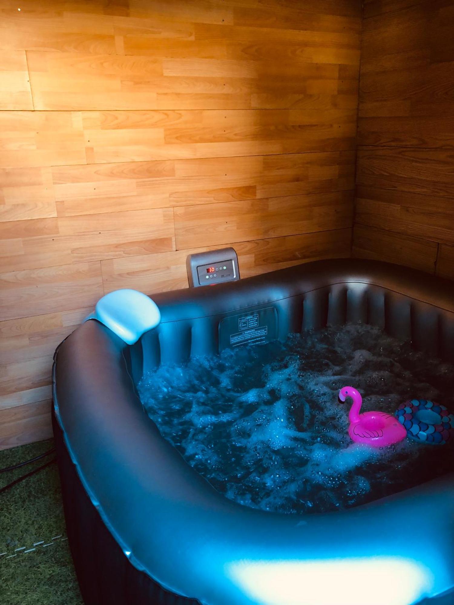 Grand T2 Climatise Avec Jardin Et Spa Нарбонна Экстерьер фото